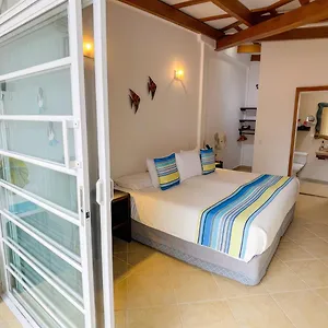 https://hotel-galapagos-suites-bb.puertoayorahotels.com